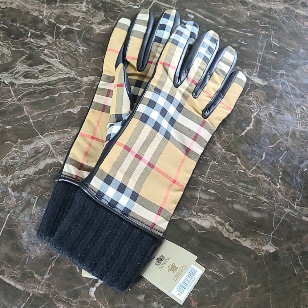 *BRAND NEW* Burberry Leather & Cashmere Gloves 6.5